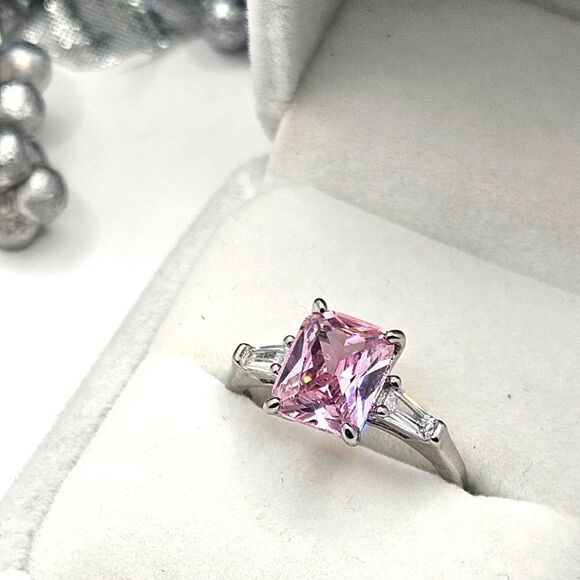 Pink Princess Cut Sapphire Ring on 925 Sterling Silver - Women's Jewelry - Picture 6 of 11